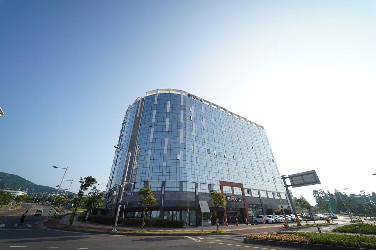 Shin Shin Hotel Jeju Worldcup Seogwipo Dış mekan fotoğraf